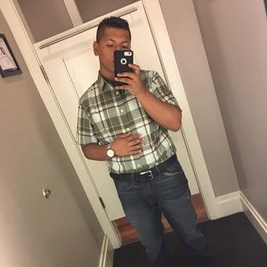 Meet your Posher, Adrian